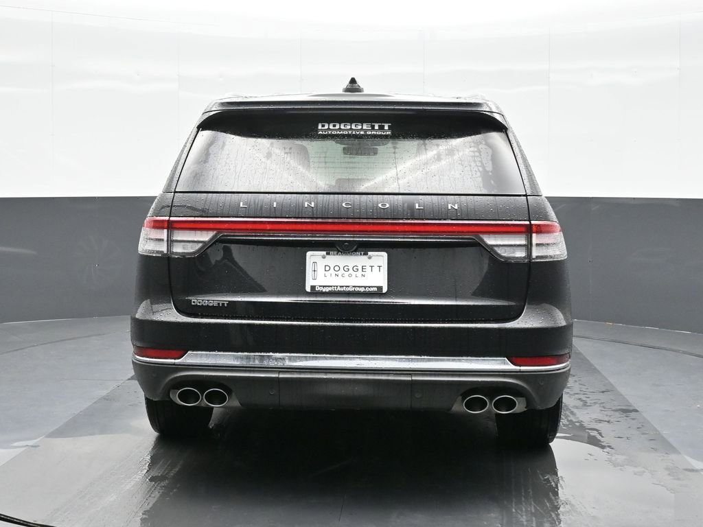 Used 2025 Lincoln Aviator 2WD w/ Equipment Group 101A image 8