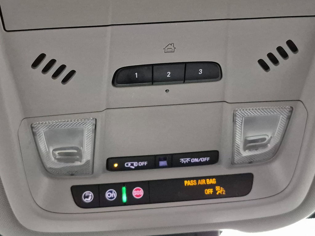 Certified 2021 GMC Terrain SLT image 33