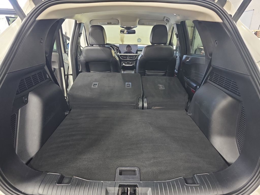 Used 2024 Ford Escape Platinum image 13