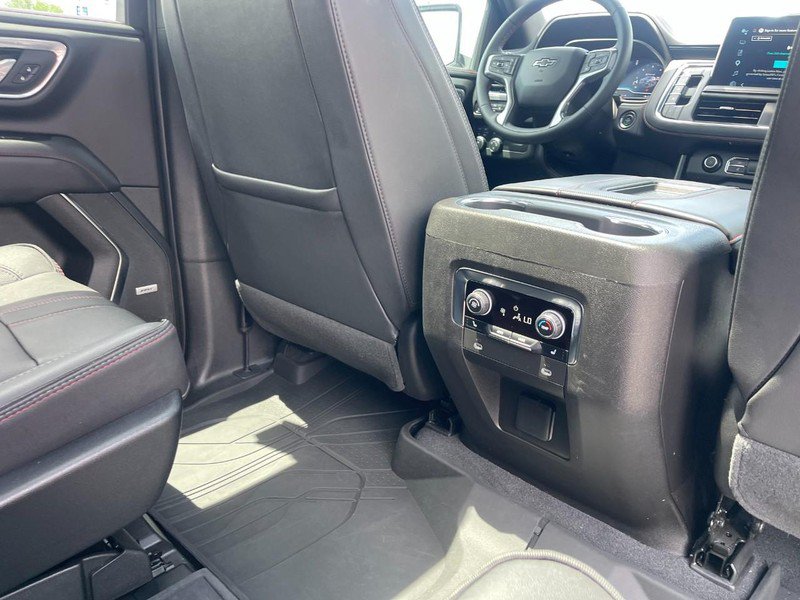 Used 2023 Chevrolet Suburban RST w/ Sport Performance Package AWD/4WD image 16