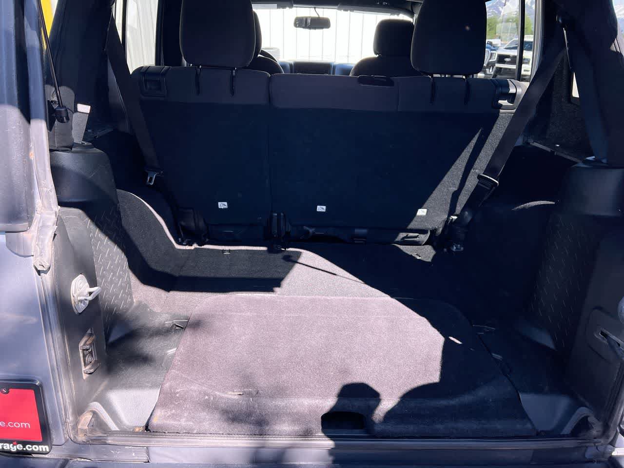 Used 2018 Jeep Wrangler Unlimited Sport S AWD/4WD image 25
