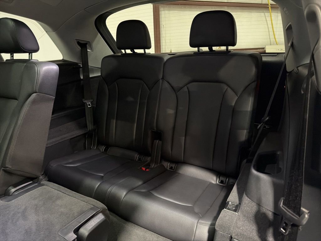 Used 2019 Audi Q7 2.0T Premium Plus w/ Premium Plus Package image 38