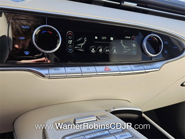 Used 2025 Genesis Electrified GV70 w/ Prestige Package image 23