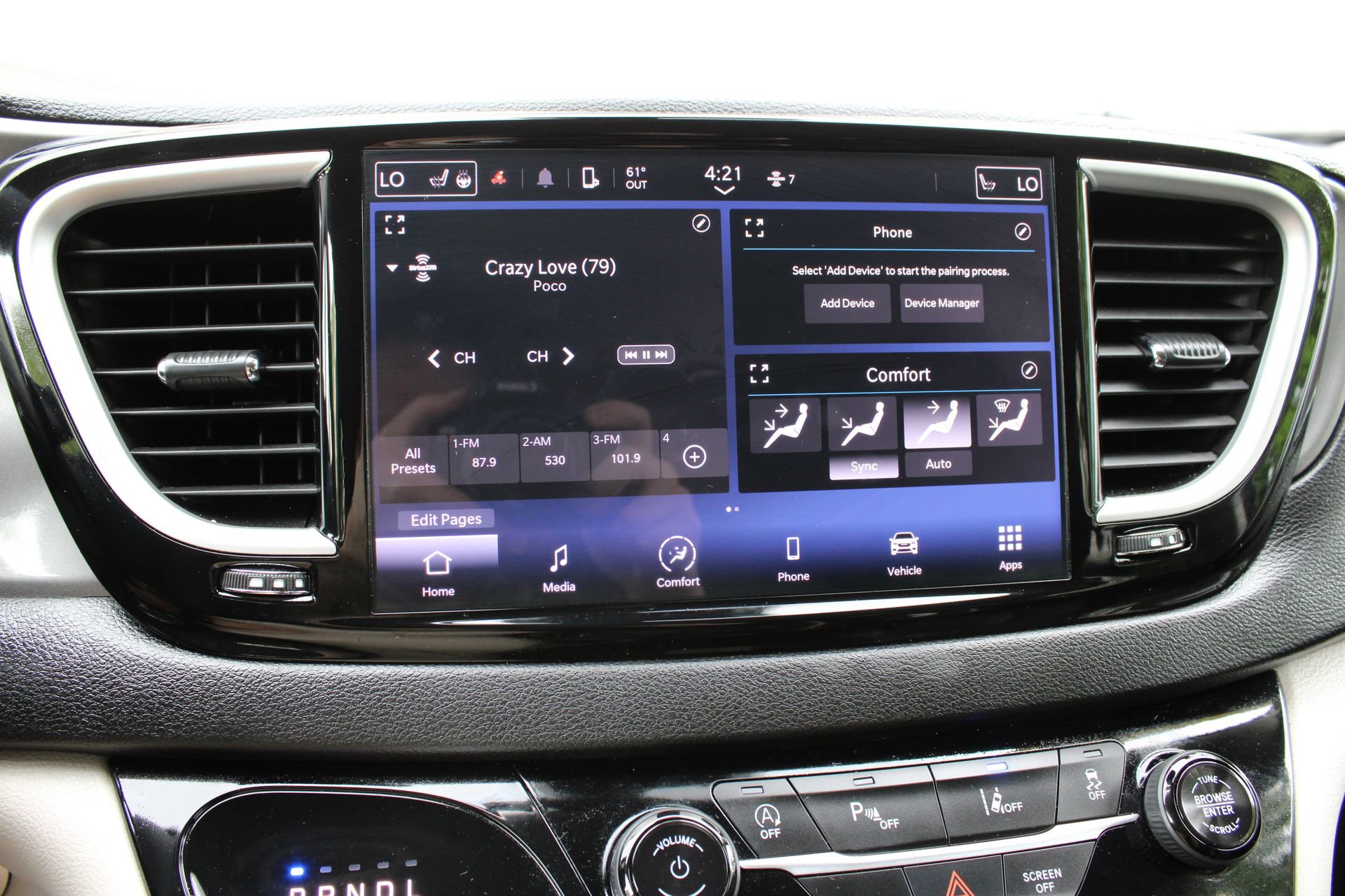 Used 2024 Chrysler Pacifica Touring-L FWD image 39