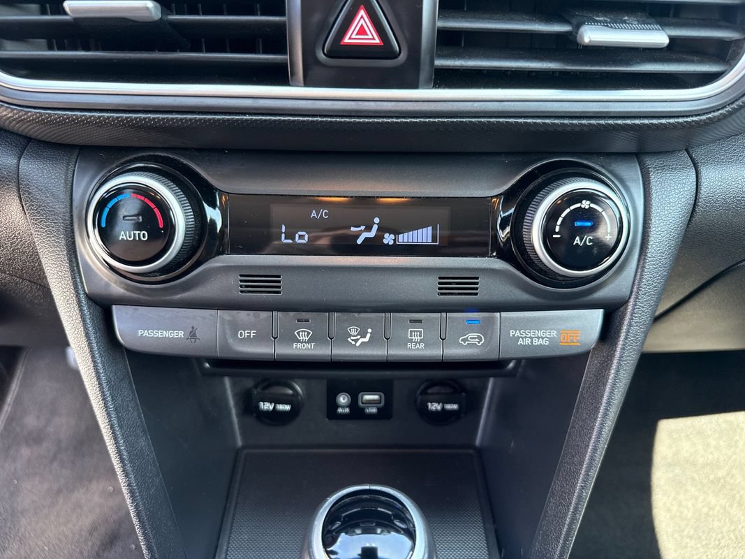 Used 2018 Hyundai Kona Limited AWD/4WD image 21