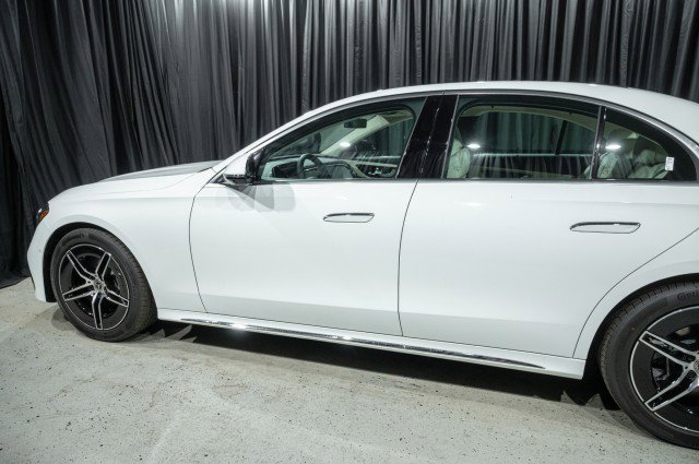 New 2026 Mercedes-Benz E 450 4MATIC Sedan image 5