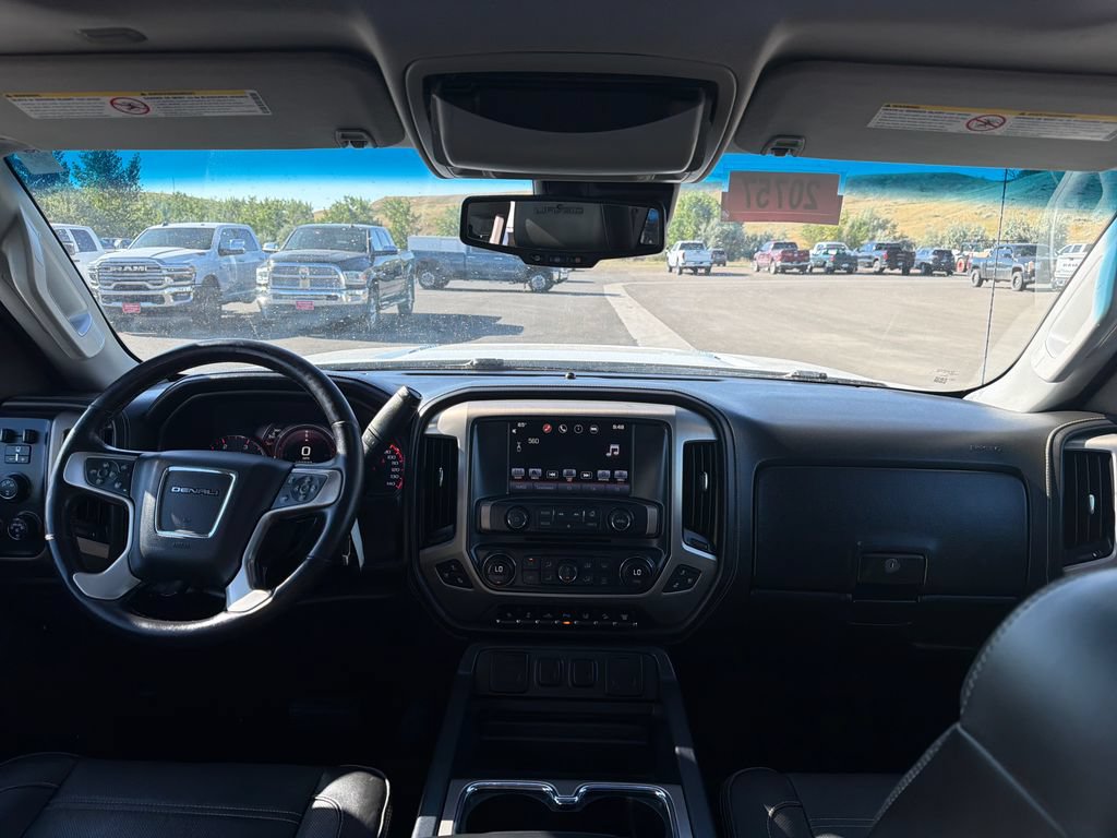 Used 2016 GMC Sierra 2500 Denali w/ Duramax Plus Package AWD/4WD image 21