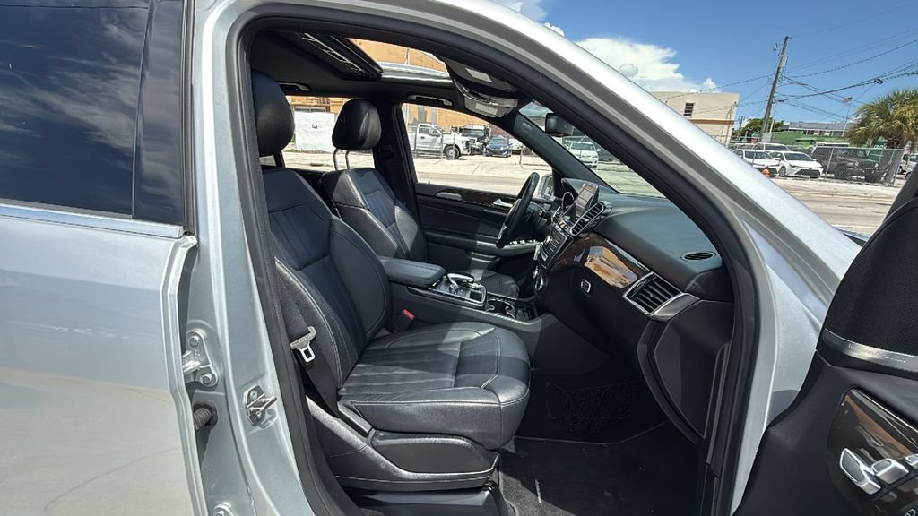 Used 2018 Mercedes-Benz GLE 350 image 39