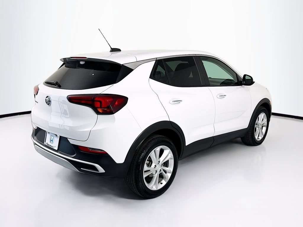 Used 2023 Buick Encore GX Preferred w/ Cold Weather Comfort Package FWD image 5