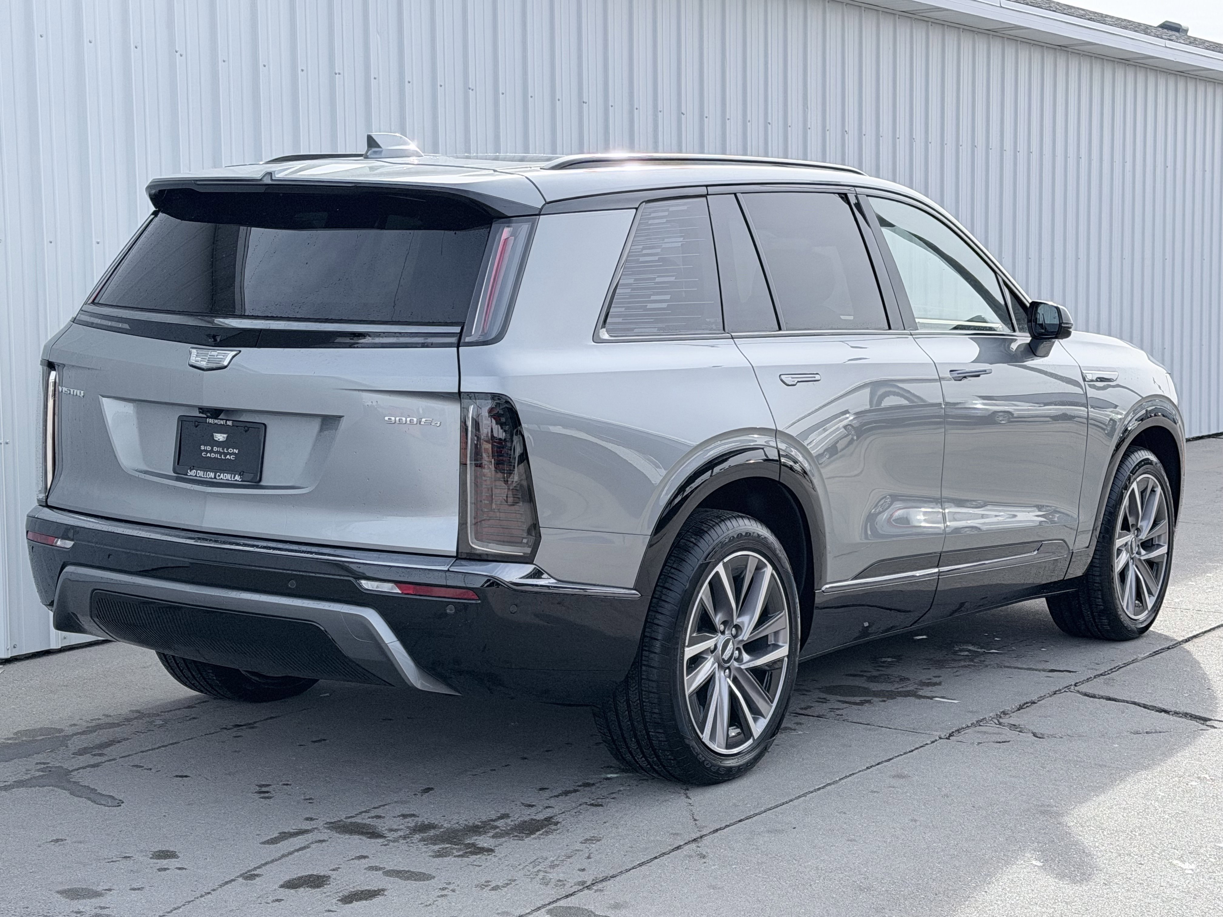 New 2026 Cadillac Vistiq Sport image 4