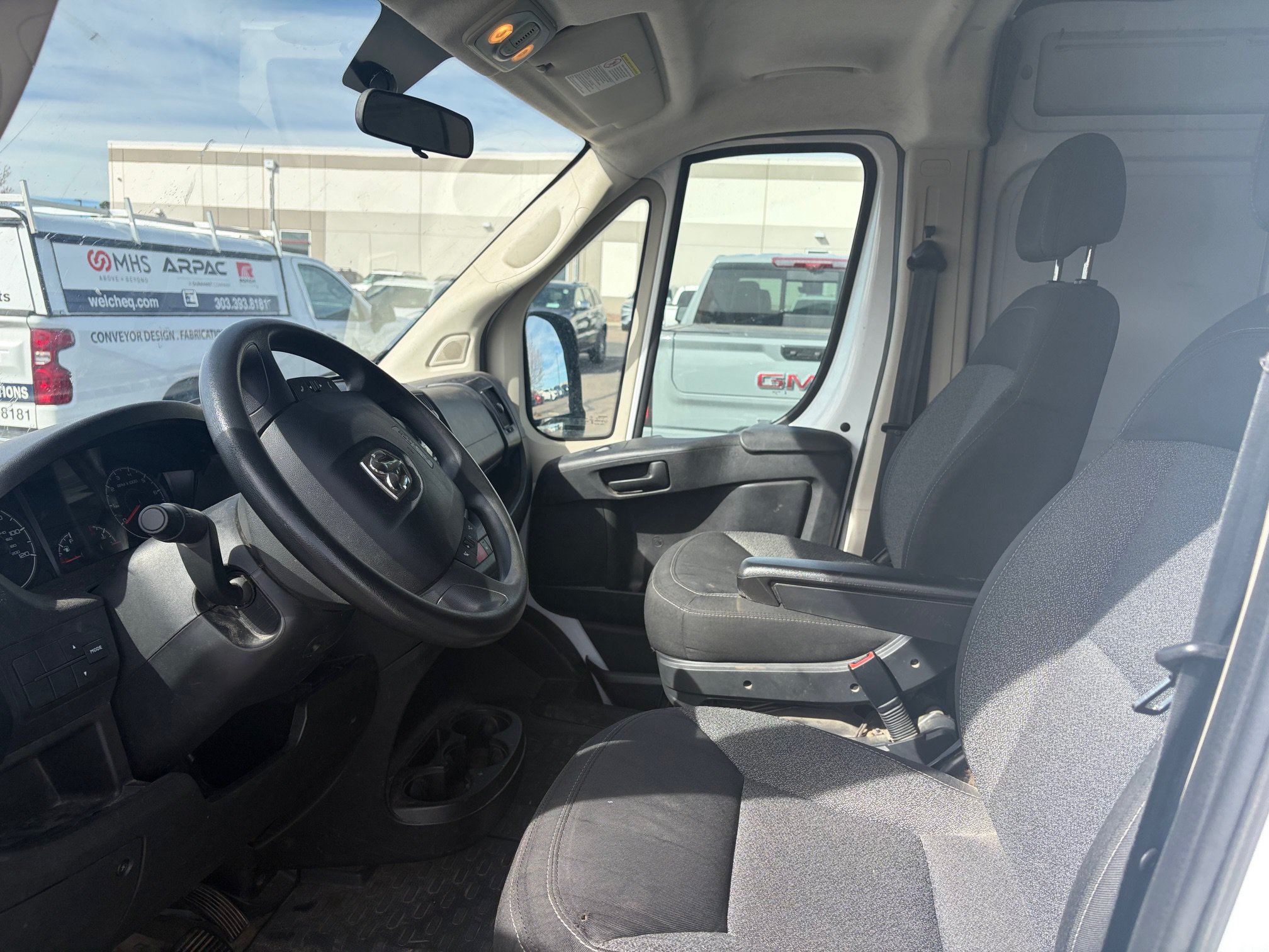 Used 2021 RAM ProMaster 2500 FWD image 5