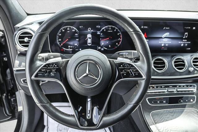 Used 2023 Mercedes-Benz E 350 4MATIC Sedan image 16
