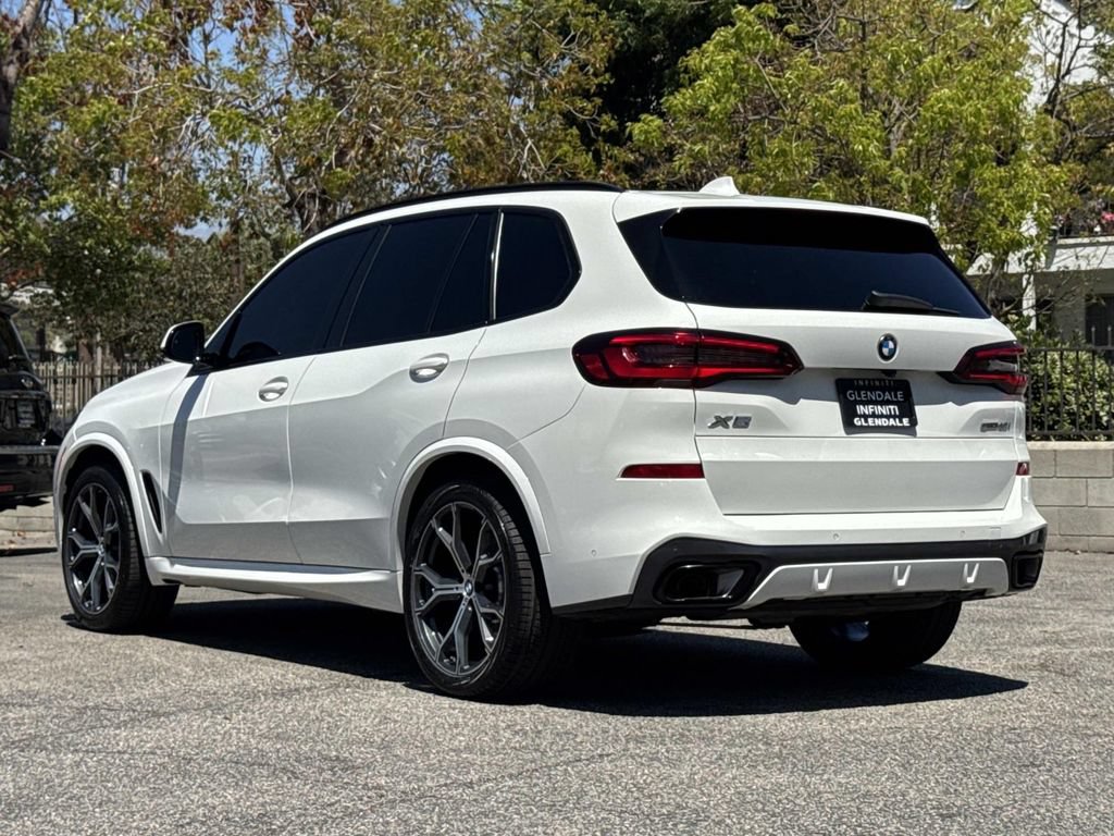 Used 2023 BMW X5 sDrive40i w/ M Sport Package RWD image 3