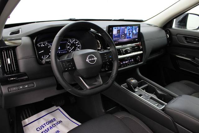 Certified 2026 Nissan Pathfinder SV FWD image 15
