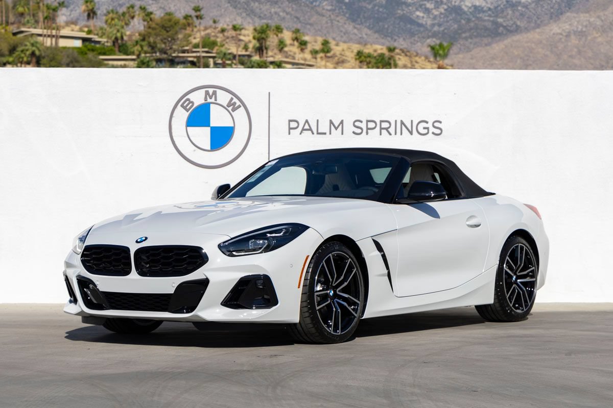 New 2026 BMW Z4 sDrive30i w/ Premium Package RWD image 3