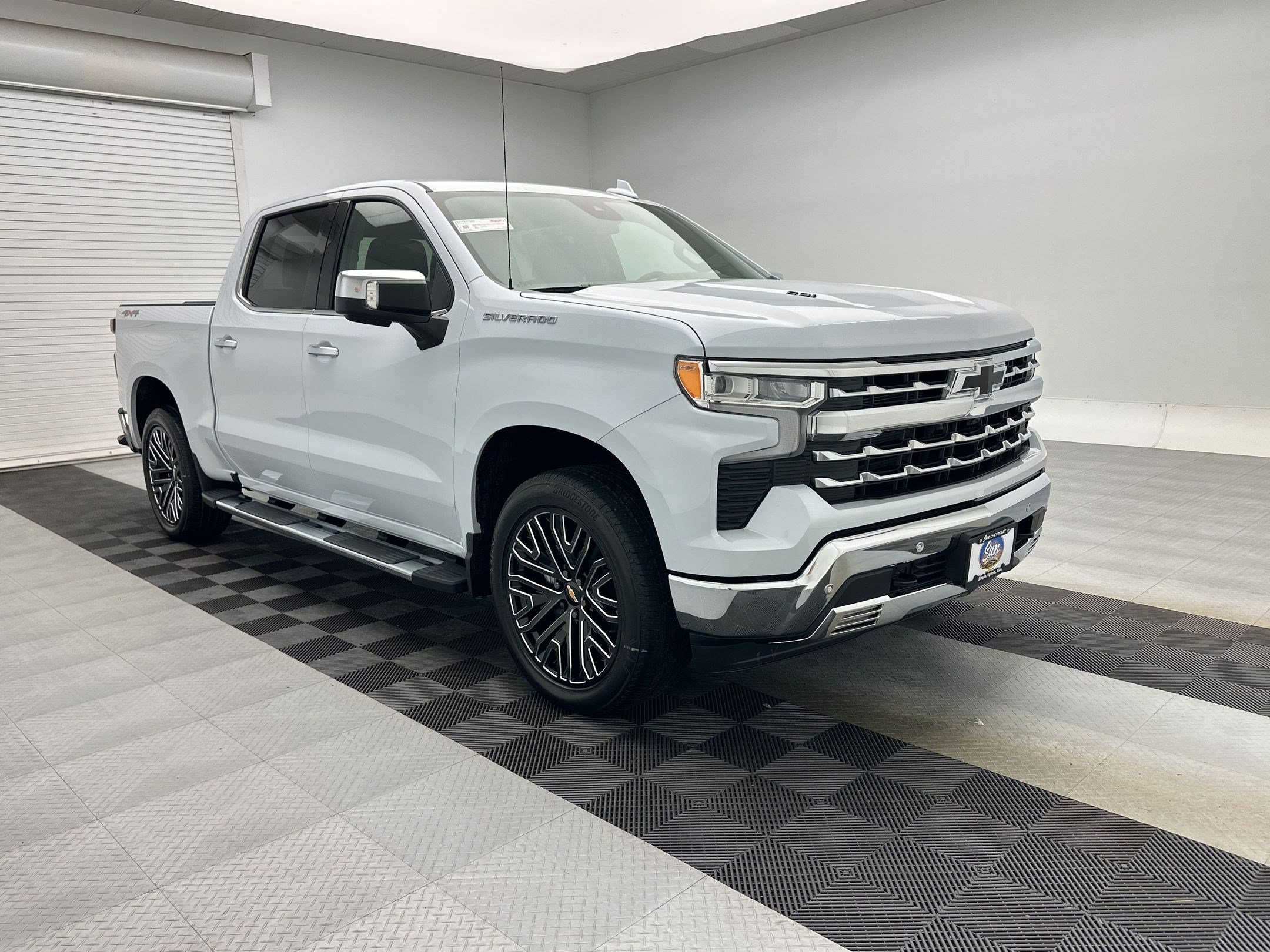 New 2026 Chevrolet Silverado 1500 LTZ w/ LPO, Dark Essentials Package AWD/4WD image 7
