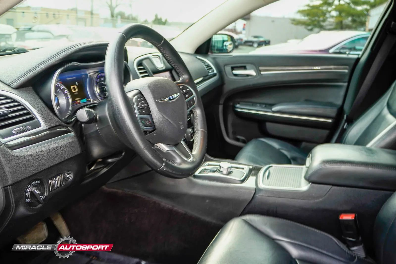 Used 2017 Chrysler 300 Limited w/ Driver Convenience Group RWD image 19