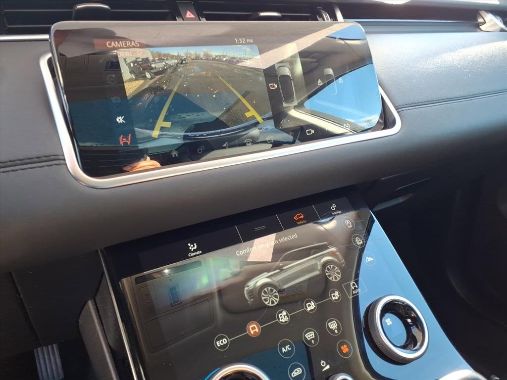 Used 2020 Land Rover Range Rover Evoque SE image 14