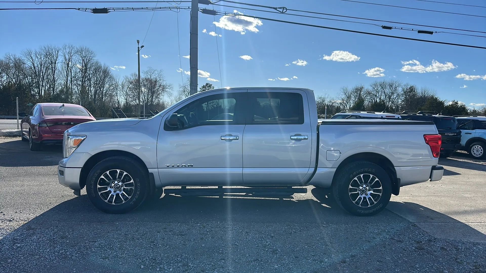 Used 2021 Nissan Titan SV w/ Off Road Protection Package image 6