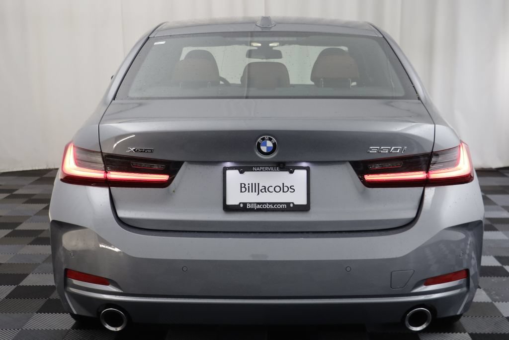 Certified 2026 BMW 330i xDrive Sedan AWD/4WD image 15