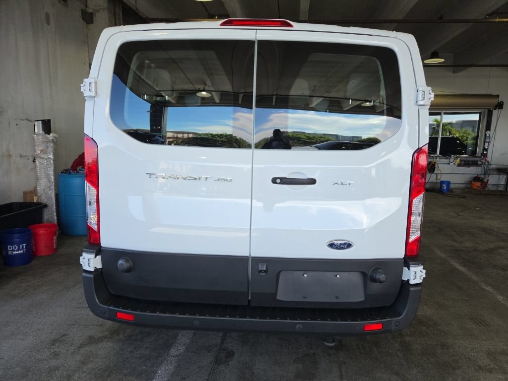 Used 2024 Ford Transit 350 XLT RWD image 5