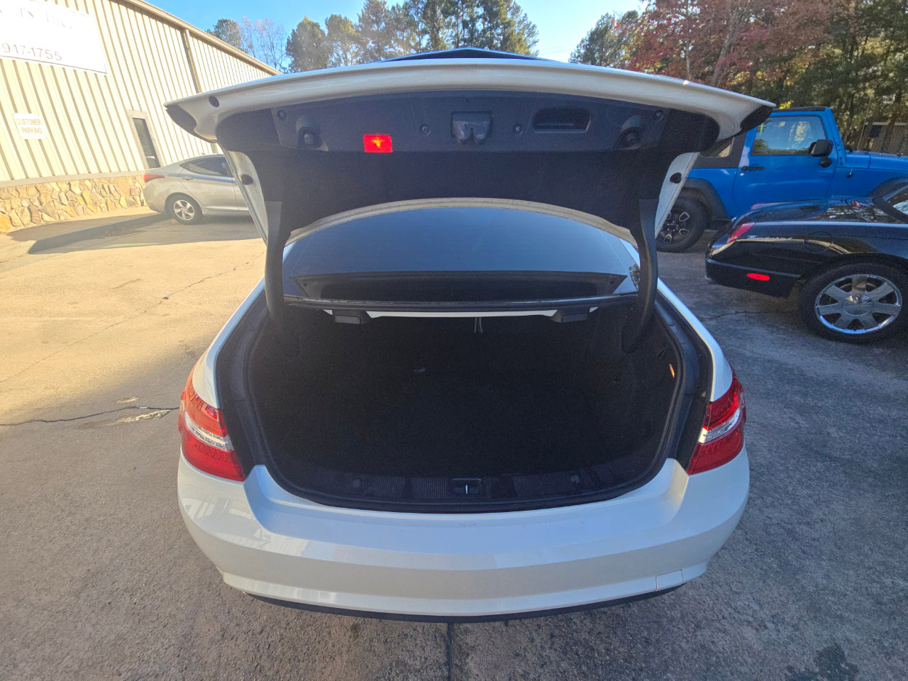 Used 2010 Mercedes-Benz E 550 E550 Coupe image 17
