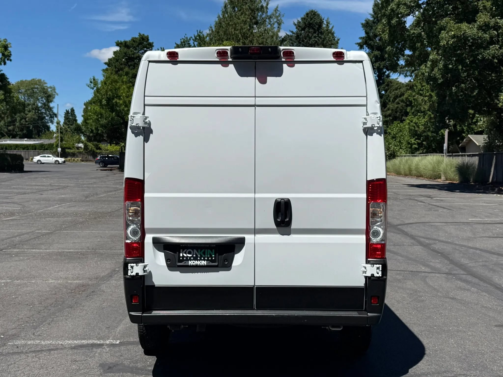Used 2025 RAM ProMaster 2500 FWD image 5