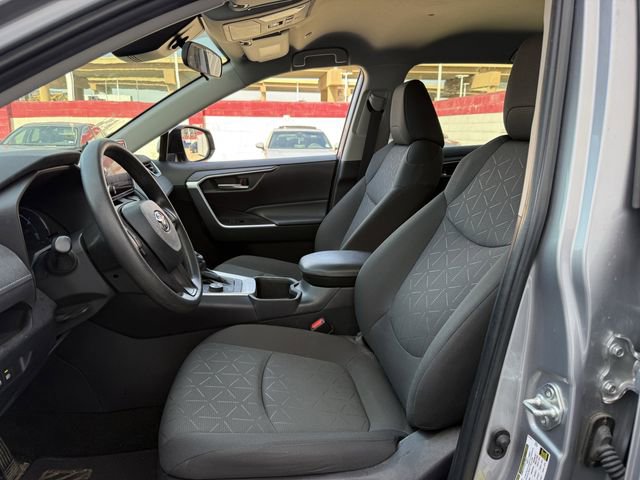Used 2023 Toyota RAV4 XLE image 26