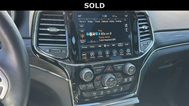 Used 2021 Jeep Grand Cherokee Limited w/ Sun & Sound Group AWD/4WD image 15