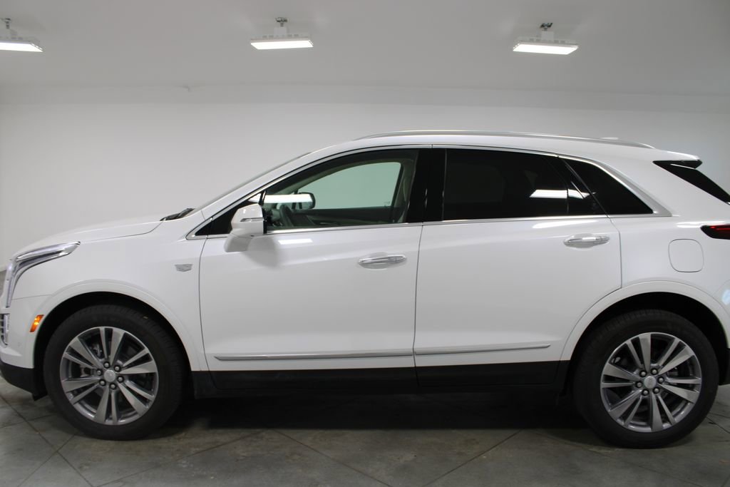 Used 2025 Cadillac XT5 Premium Luxury w/ Technology Package image 6