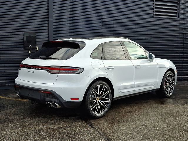 New 2026 Porsche Macan S image 7