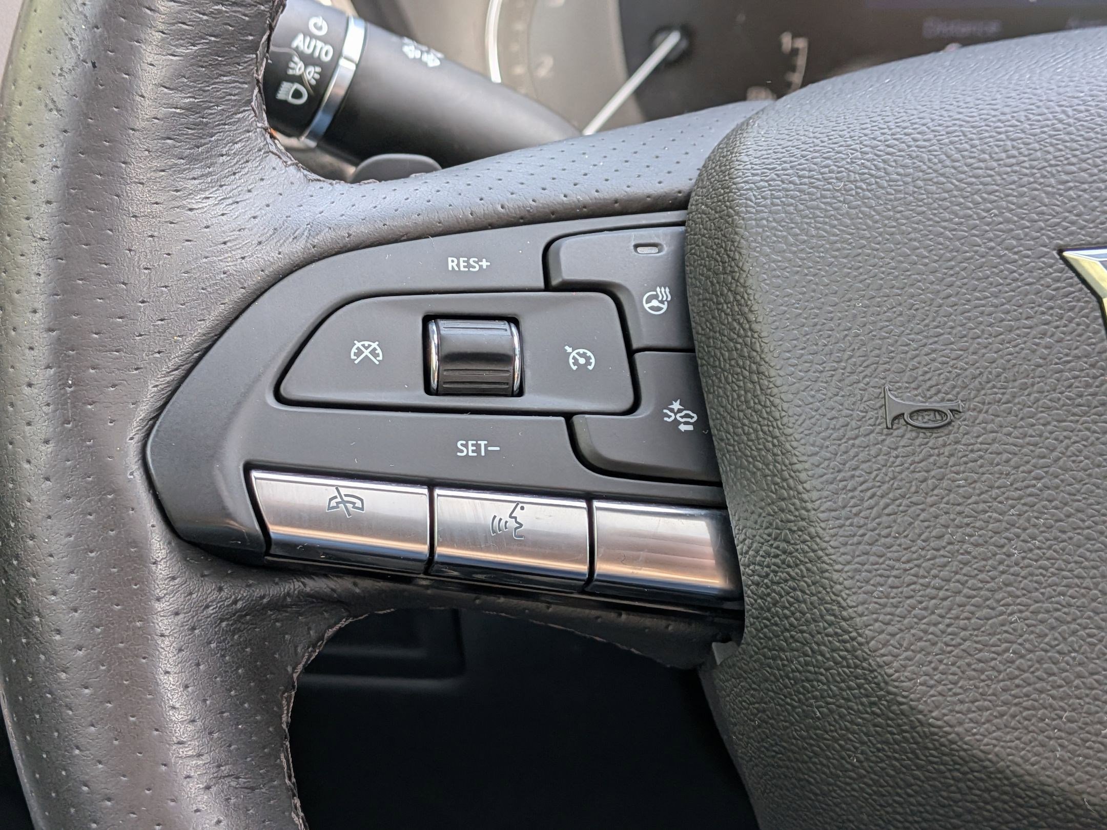 Certified 2023 Cadillac XT4 Sport image 18