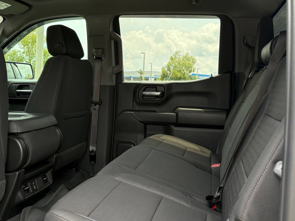 Used 2025 Chevrolet Silverado 1500 Custom AWD/4WD image 17