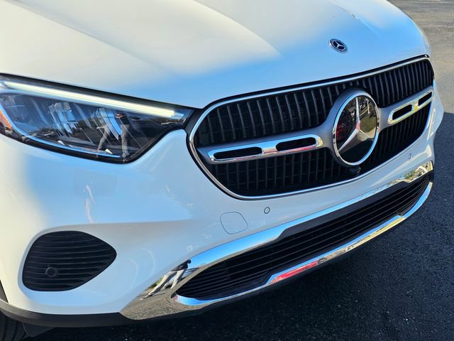 New 2026 Mercedes-Benz GLC 300 4MATIC image 3