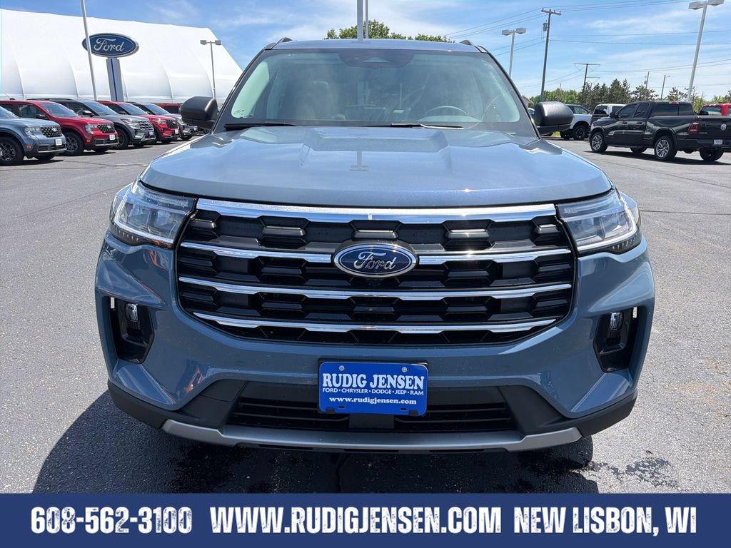 New 2026 Ford Explorer Active w/ Active Comfort Package AWD/4WD image 10