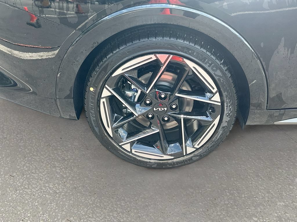 New 2026 Kia K4 GT-Line w/ GT-Line Sunroof Package FWD image 30