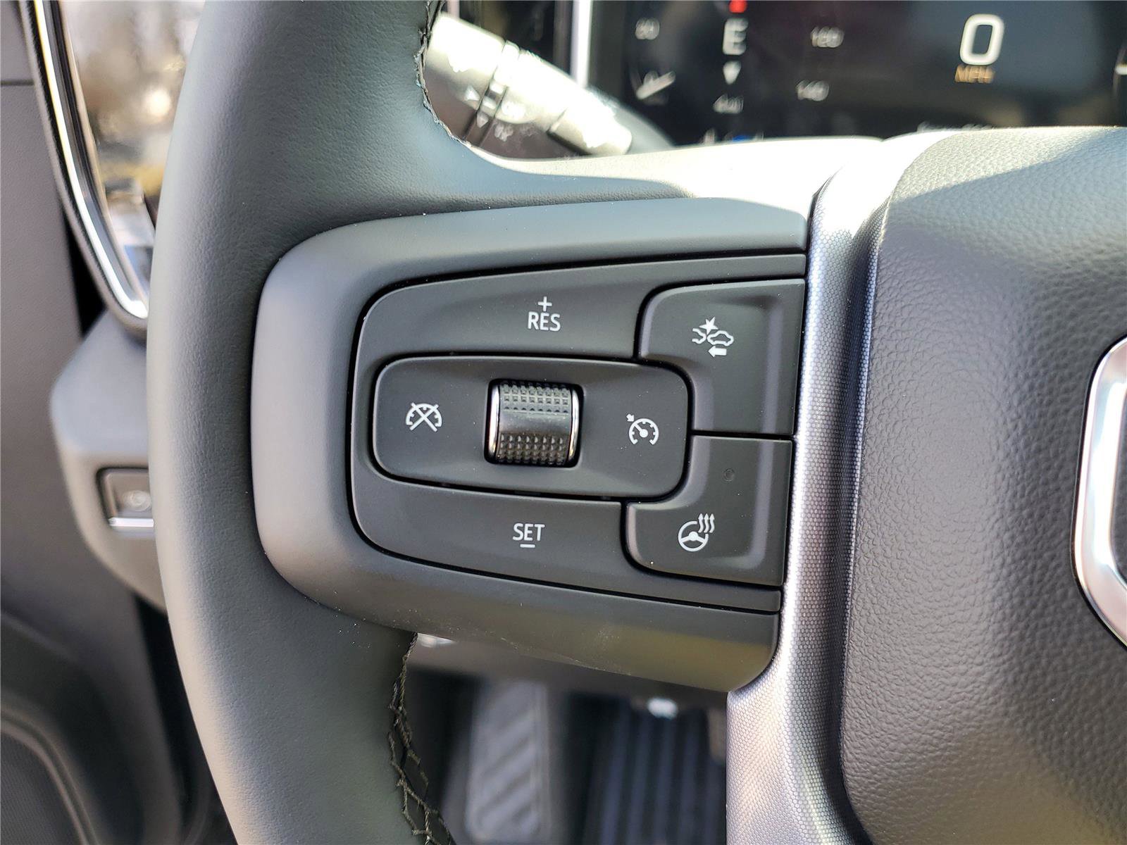 New 2026 GMC Sierra 2500 SLE w/ SLE Convenience Package image 18