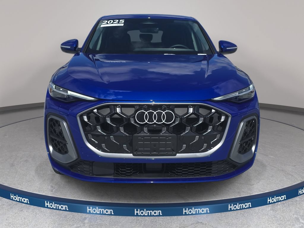 Certified 2025 Audi Q5 Premium Plus w/ Premium Plus AWD/4WD image 2
