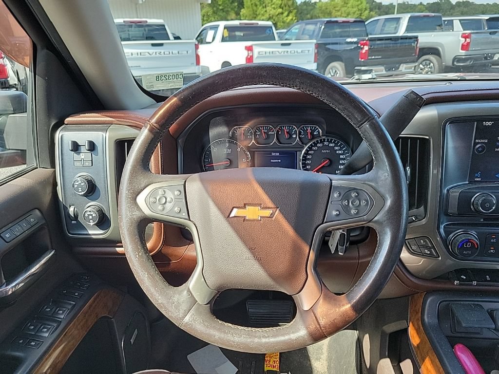 Used 2014 Chevrolet Silverado 1500 High Country w/ High Country Premium Package AWD/4WD image 18