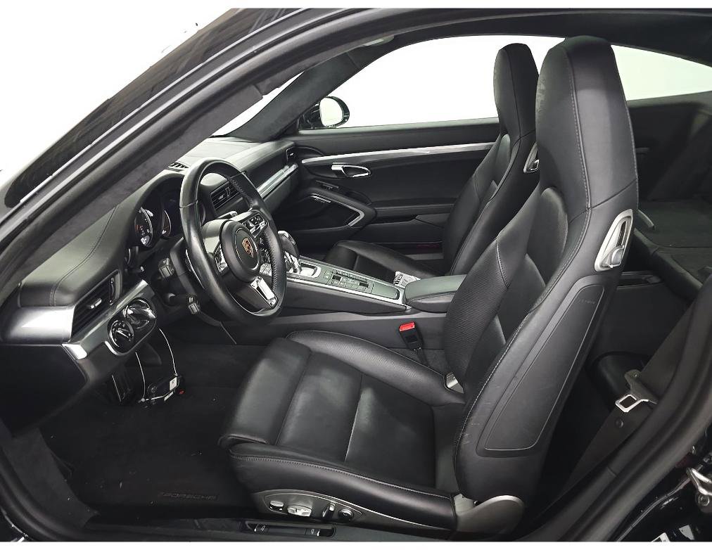 Used 2017 Porsche 911 Turbo AWD/4WD image 7