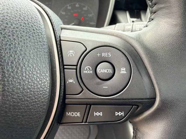 Certified 2024 Toyota Corolla SE w/ SE Package FWD image 23