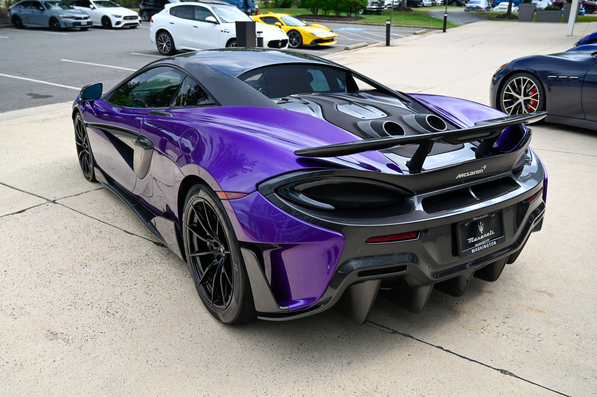 Used 2019 McLaren 600LT RWD image 7