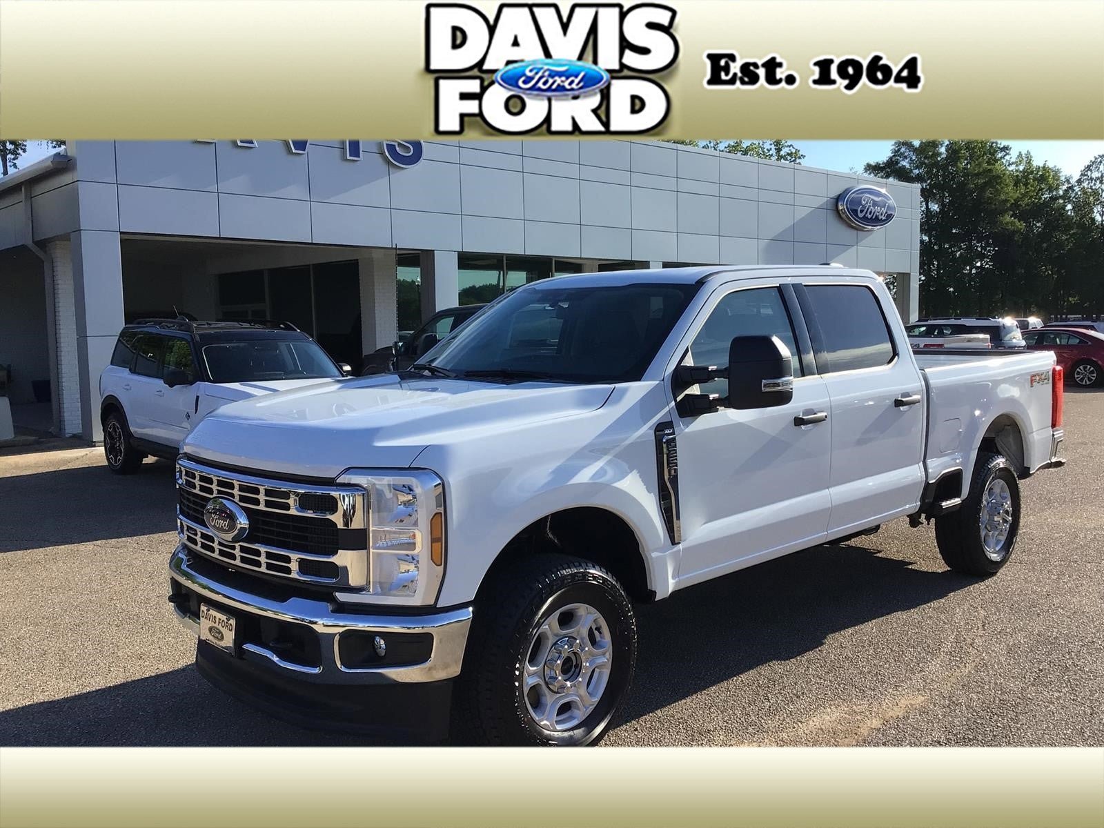 New 2026 Ford F250 XLT w/ FX4 Off-Road Package AWD/4WD image 1