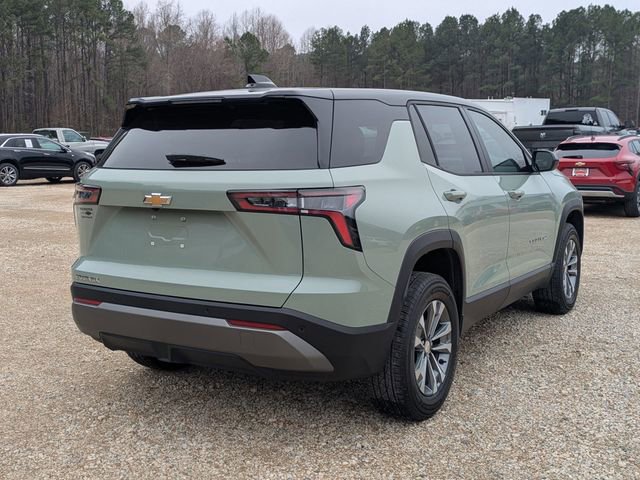 New 2026 Chevrolet Equinox LT image 2