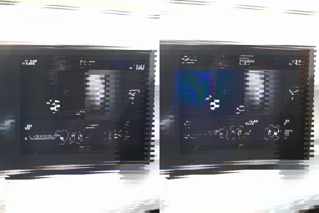 New 2026 Hyundai Ioniq 9 SEL image 5