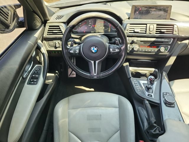 Used 2015 BMW M3 RWD image 11