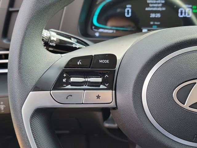 Certified 2025 Hyundai Elantra Blue image 5