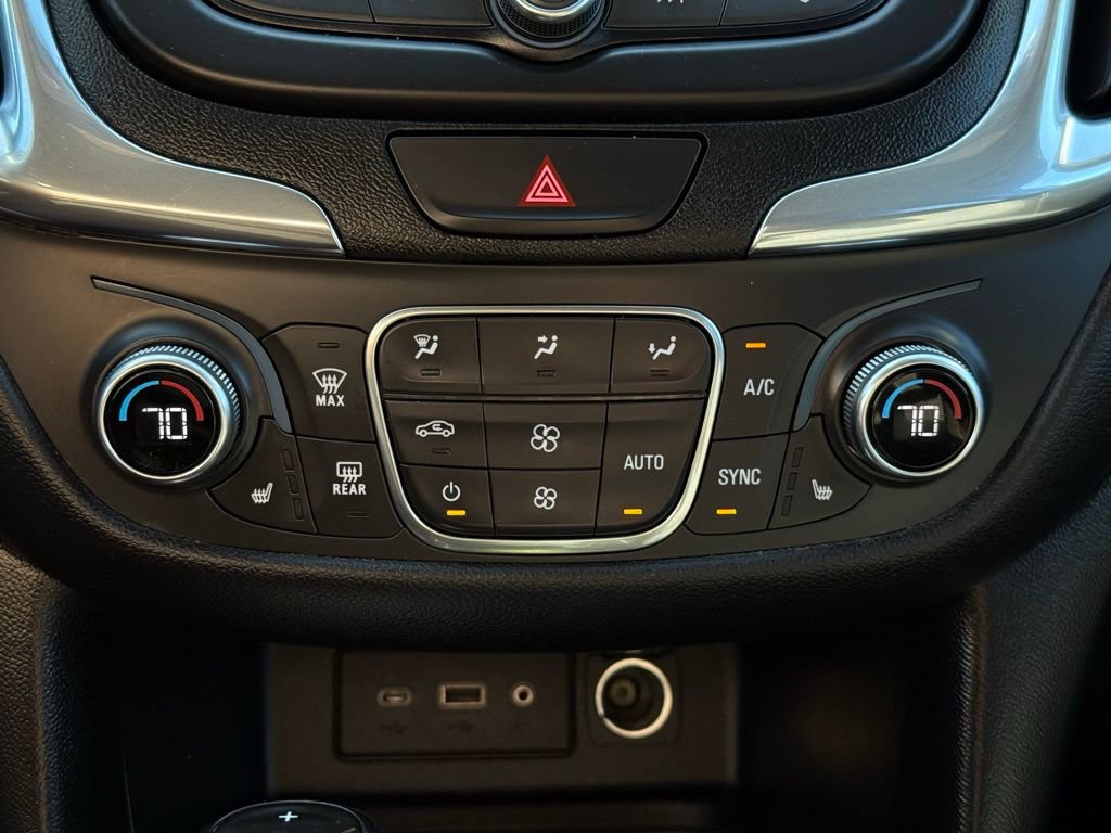 Used 2019 Chevrolet Equinox LT FWD image 36