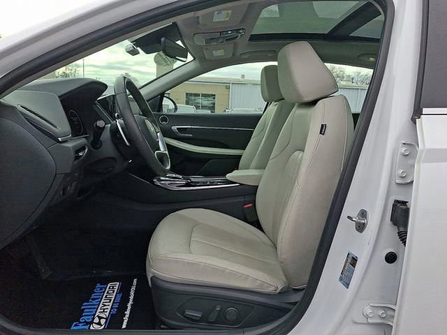 Certified 2023 Hyundai Sonata Limited w/ Cargo Package image 13