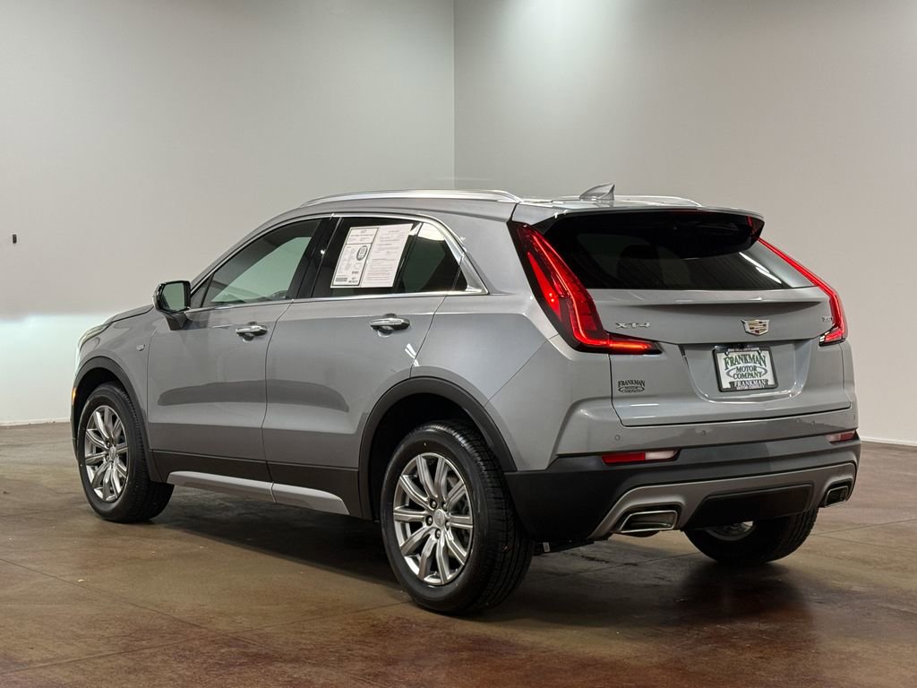 Used 2023 Cadillac XT4 Premium Luxury image 6